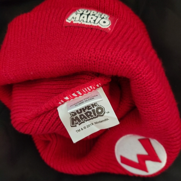 Nintendo Super Mario Beanie With Pom, Red, One Size, Unisex - Picture 5 of 5